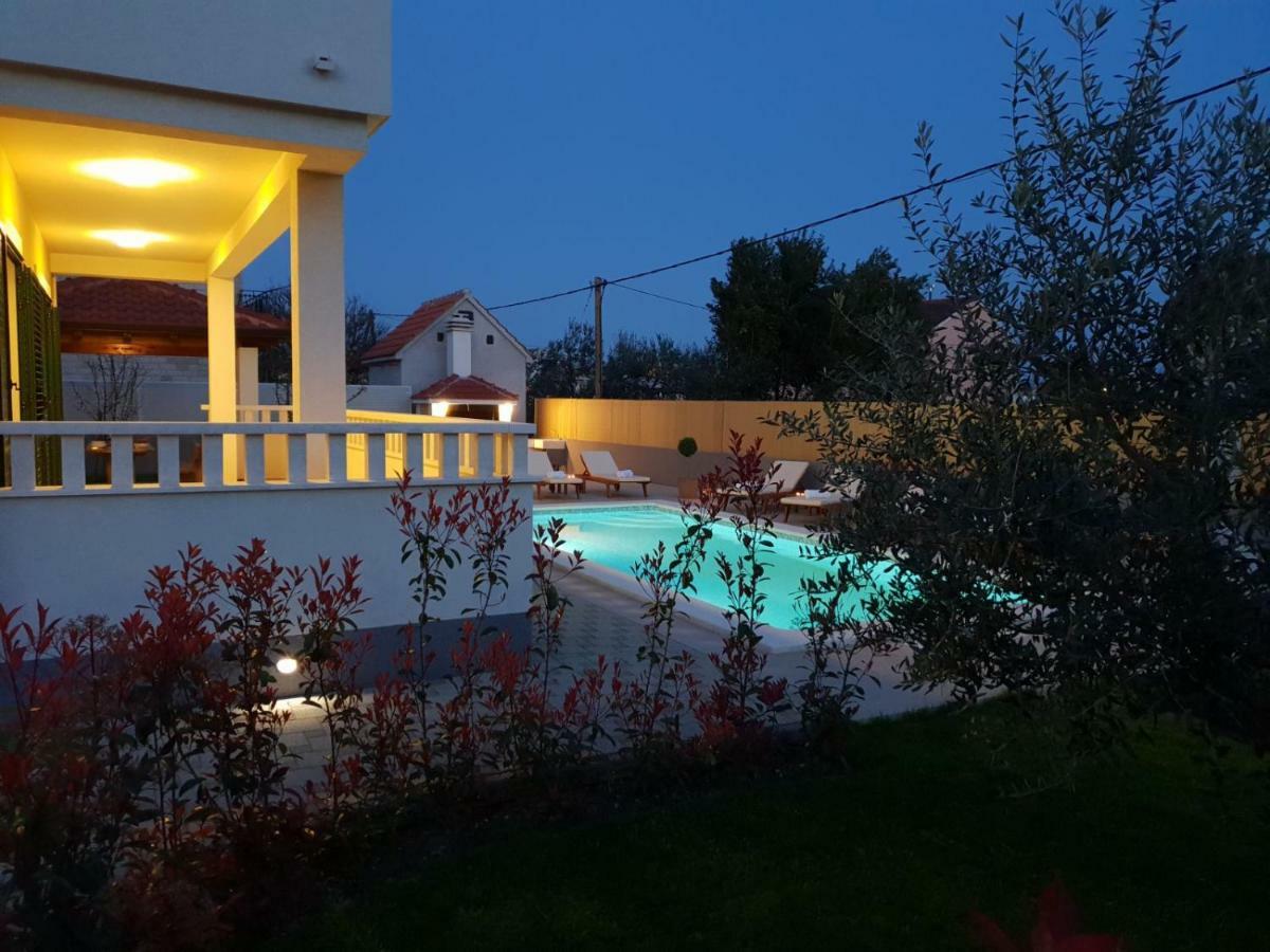 Villa Rosa Ventorum With Private Pool Near Split Kaštela Exterior foto